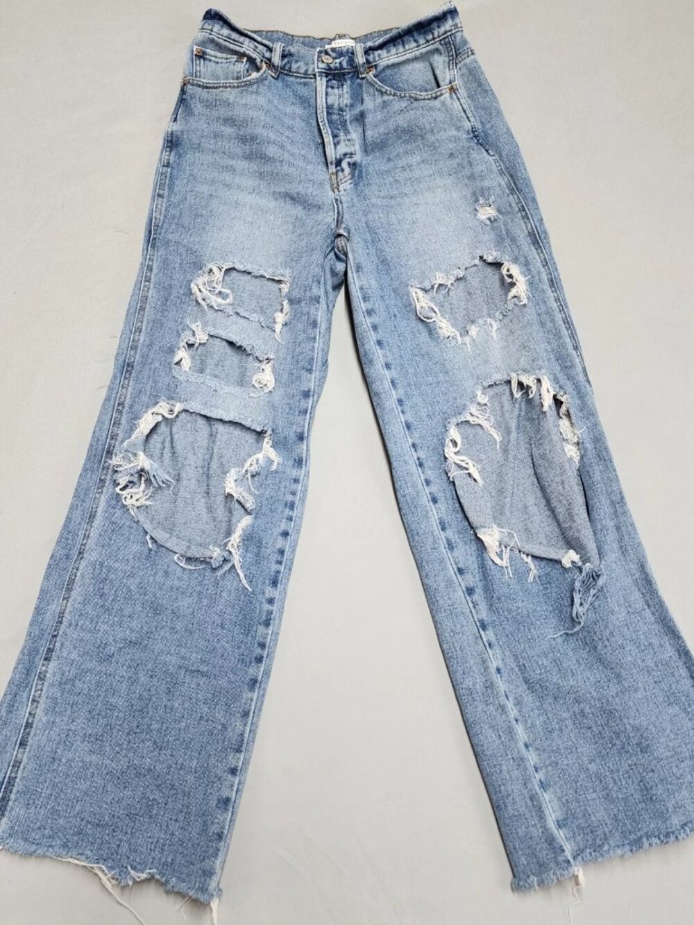 PacSun Womens Baggy Jeans Size 29 High Rise Light Blue Distressed Raw Hem - Picture 1 of 12